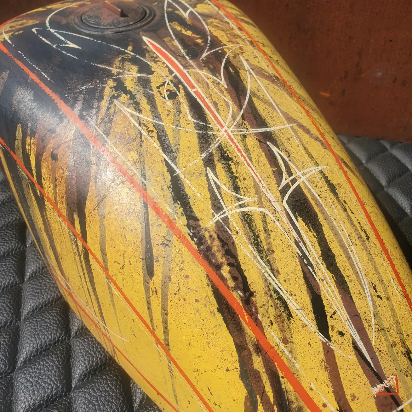 86-03 sportster gas tank